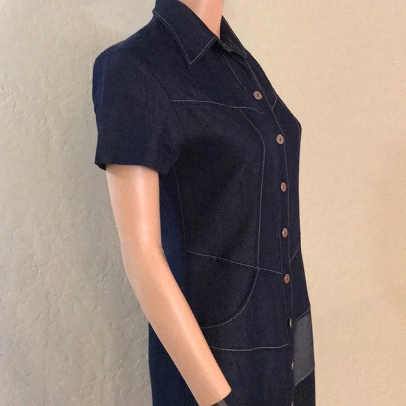 Like new buttons down Dress - Picture 3 of 8